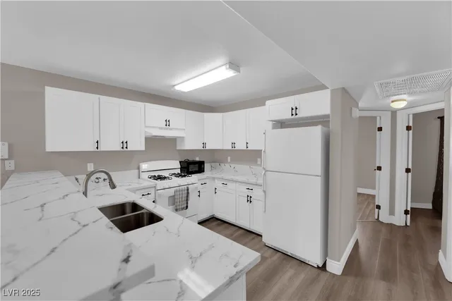 $1,500 | 2110 Sleepy Court, Unit 2110, Las Vegas, NV 89106