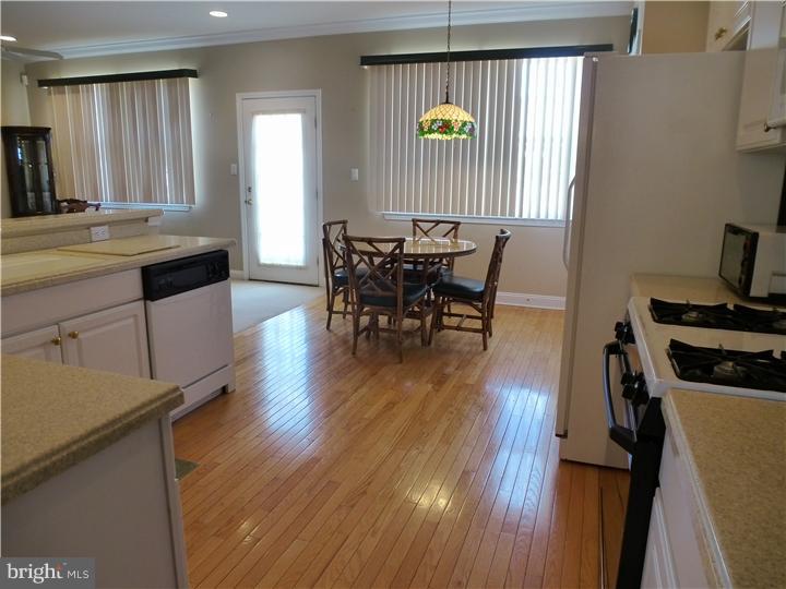 41 Foster Road Pennington, NJ 08534 - Photo 11 of 25 Kitchen
