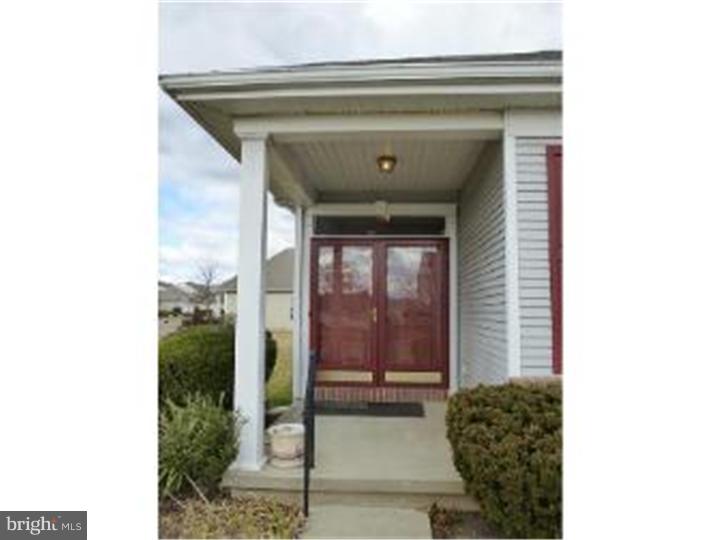 41 Foster Road Pennington, NJ 08534 - Photo 3 of 25 Porch
