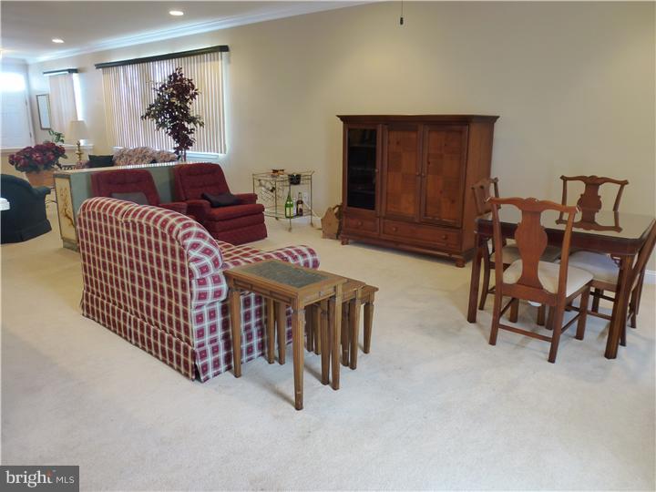41 Foster Road Pennington, NJ 08534 - Photo 8 of 25 Family Room