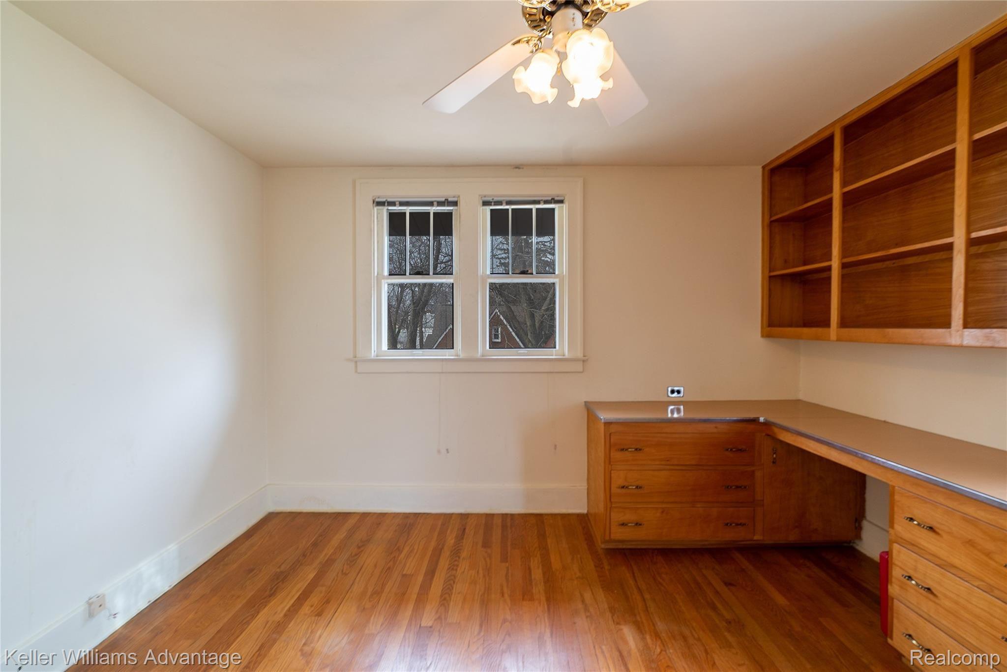 WesleySt_320_Bed B1.jpg