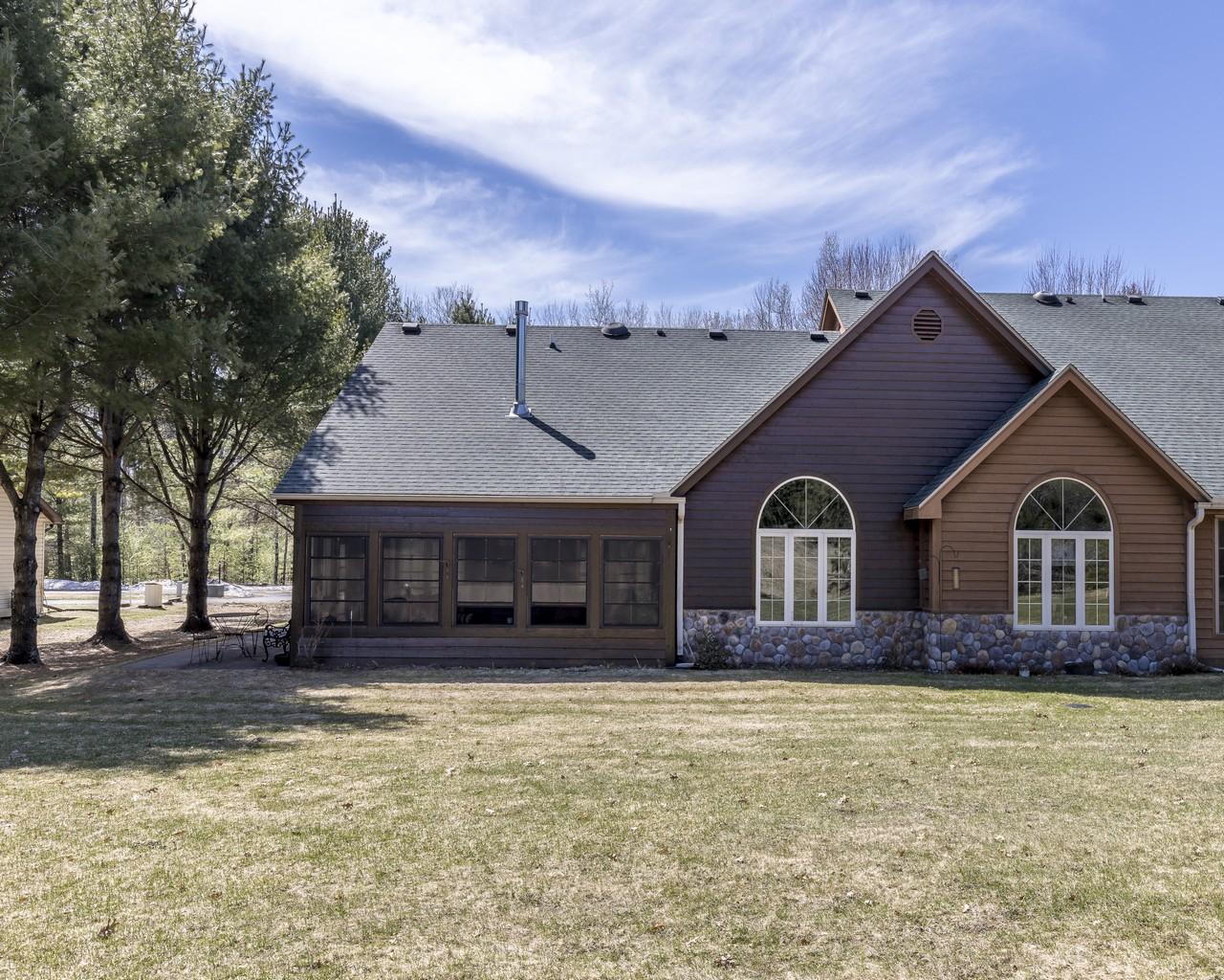 10013 Ridgewood Drive, Unit 7 Minocqua, WI 54548 - Photo 24 of 27 Gallery Image 24