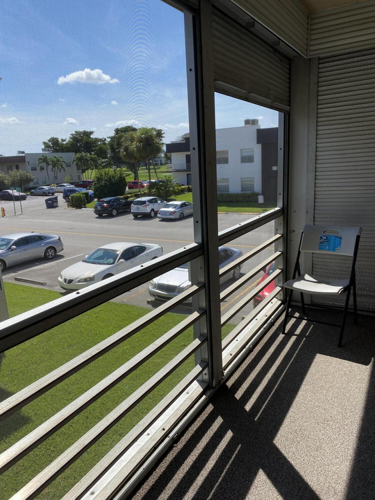 860 Normandy Trail Delray Beach, FL 33484 - Photo 12 of 18 IMG_1529