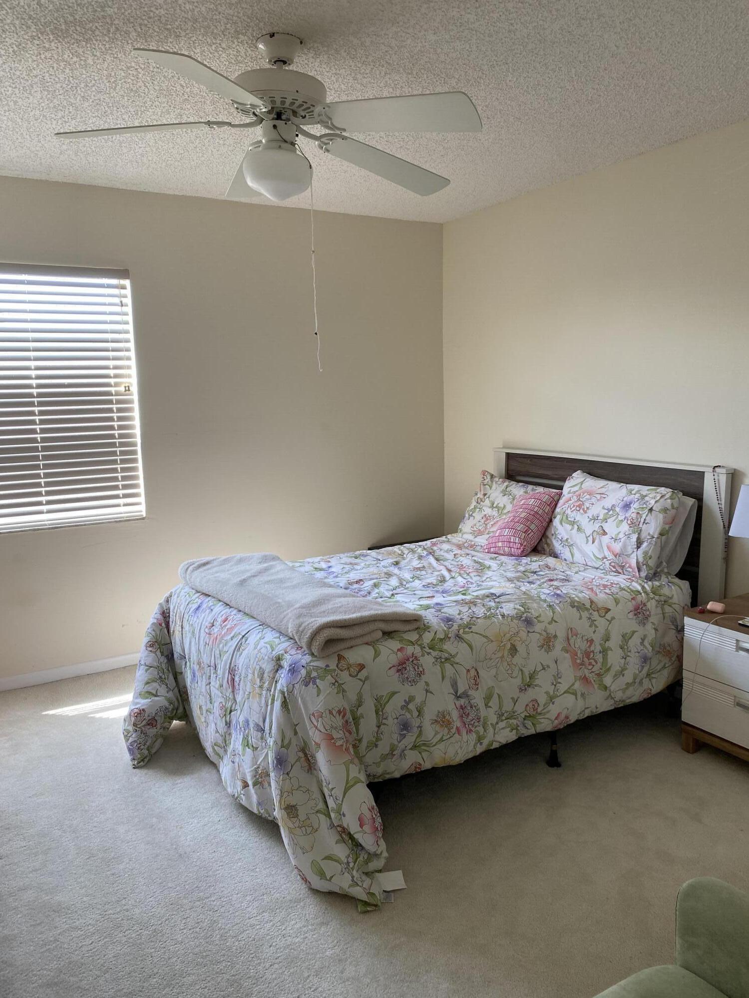 860 Normandy Trail Delray Beach, FL 33484 - Photo 7 of 18 IMG_1524