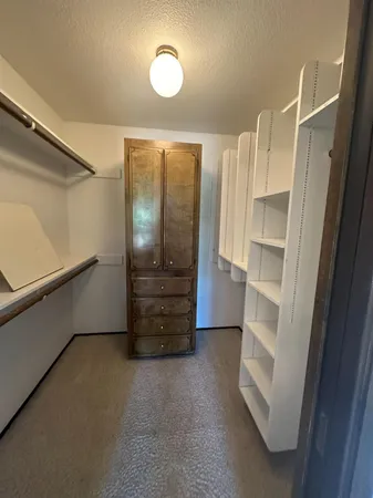 $2,500 | 6374 North 6th Street, Fresno, CA 93710