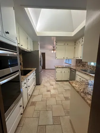 $2,500 | 6374 North 6th Street, Fresno, CA 93710