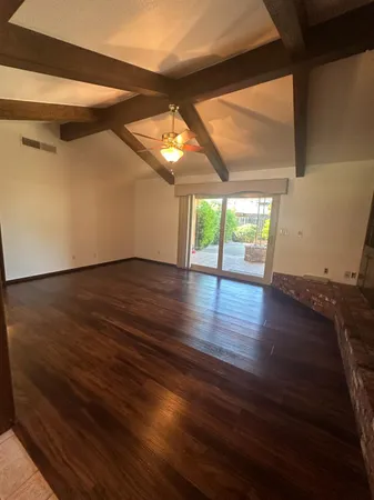 $2,500 | 6374 North 6th Street, Fresno, CA 93710