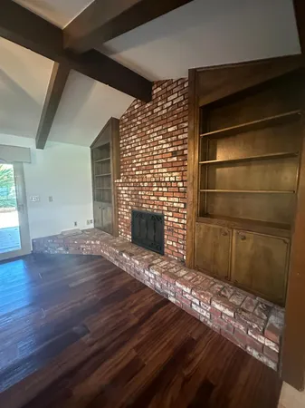 $2,500 | 6374 North 6th Street, Fresno, CA 93710