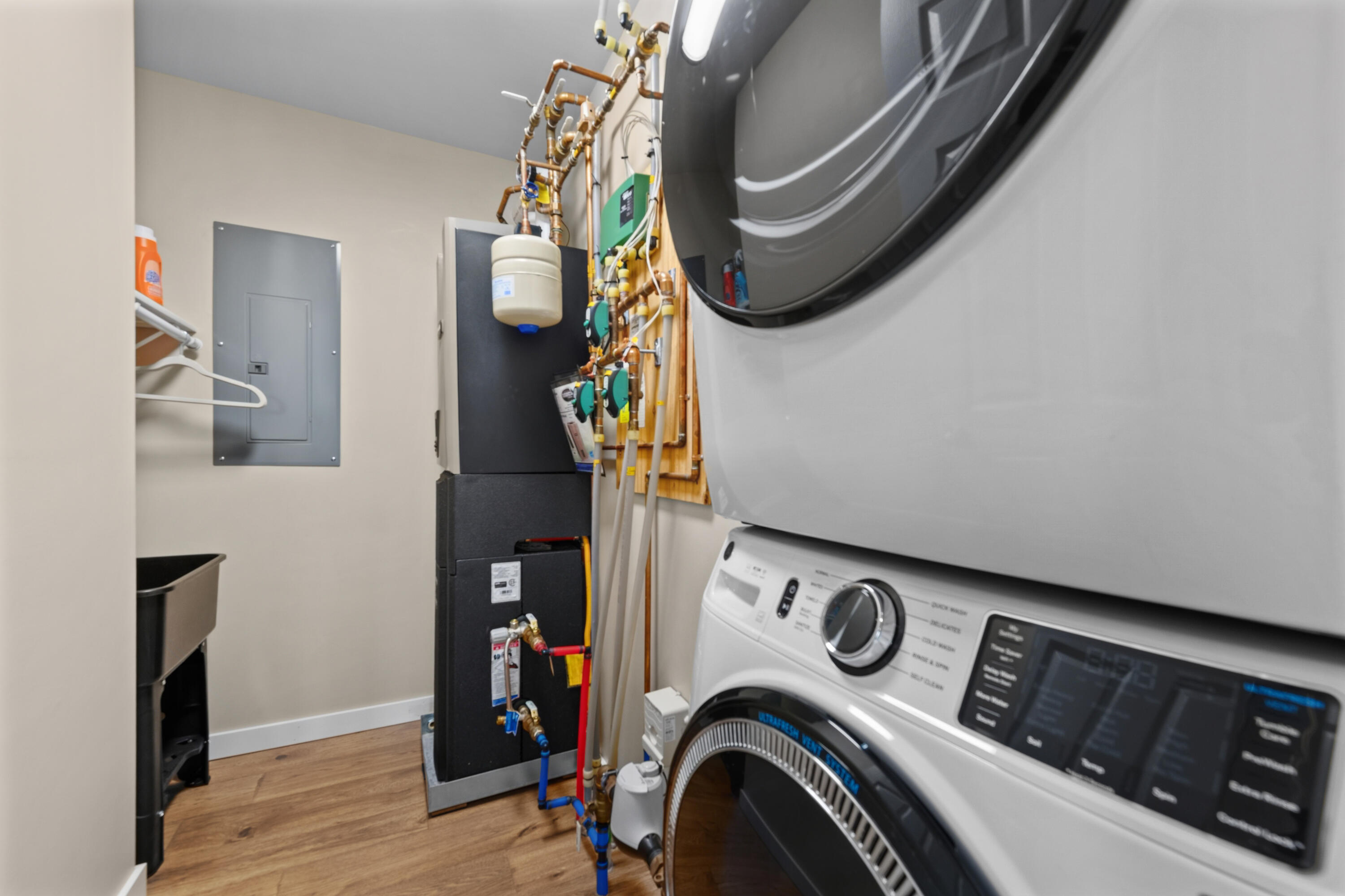 15643 Milliman Road Rockwood, MI 48173 - Photo 26 of 53 15643 Milliman Road-HD Drone Photography