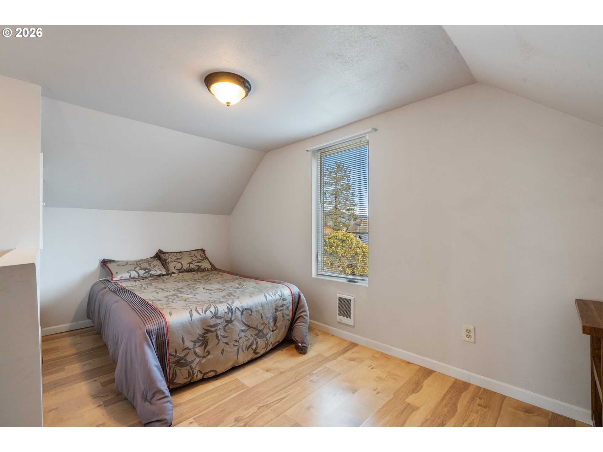 1403 5th Street Tillamook, OR 97141 - Photo 23 of 31 Bedroom, Primary