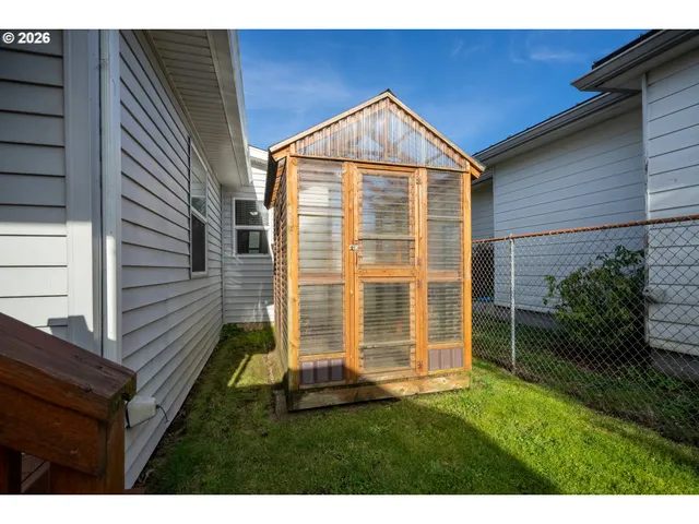 $475,000 | 1403 5th Street, Tillamook, OR 97141