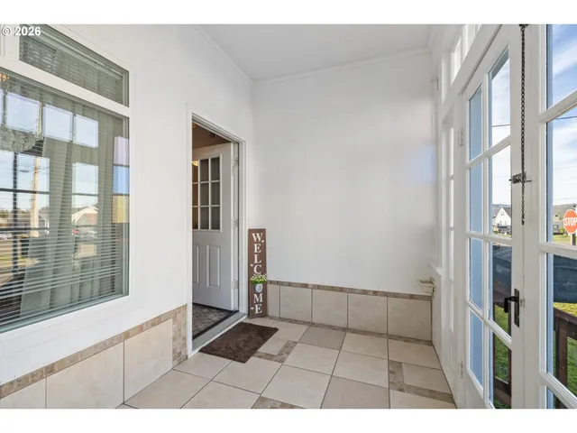 $475,000 | 1403 5th Street, Tillamook, OR 97141