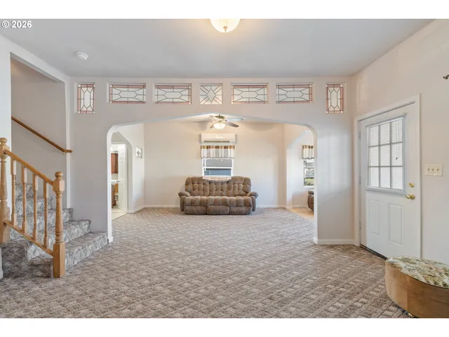 $475,000 | 1403 5th Street, Tillamook, OR 97141