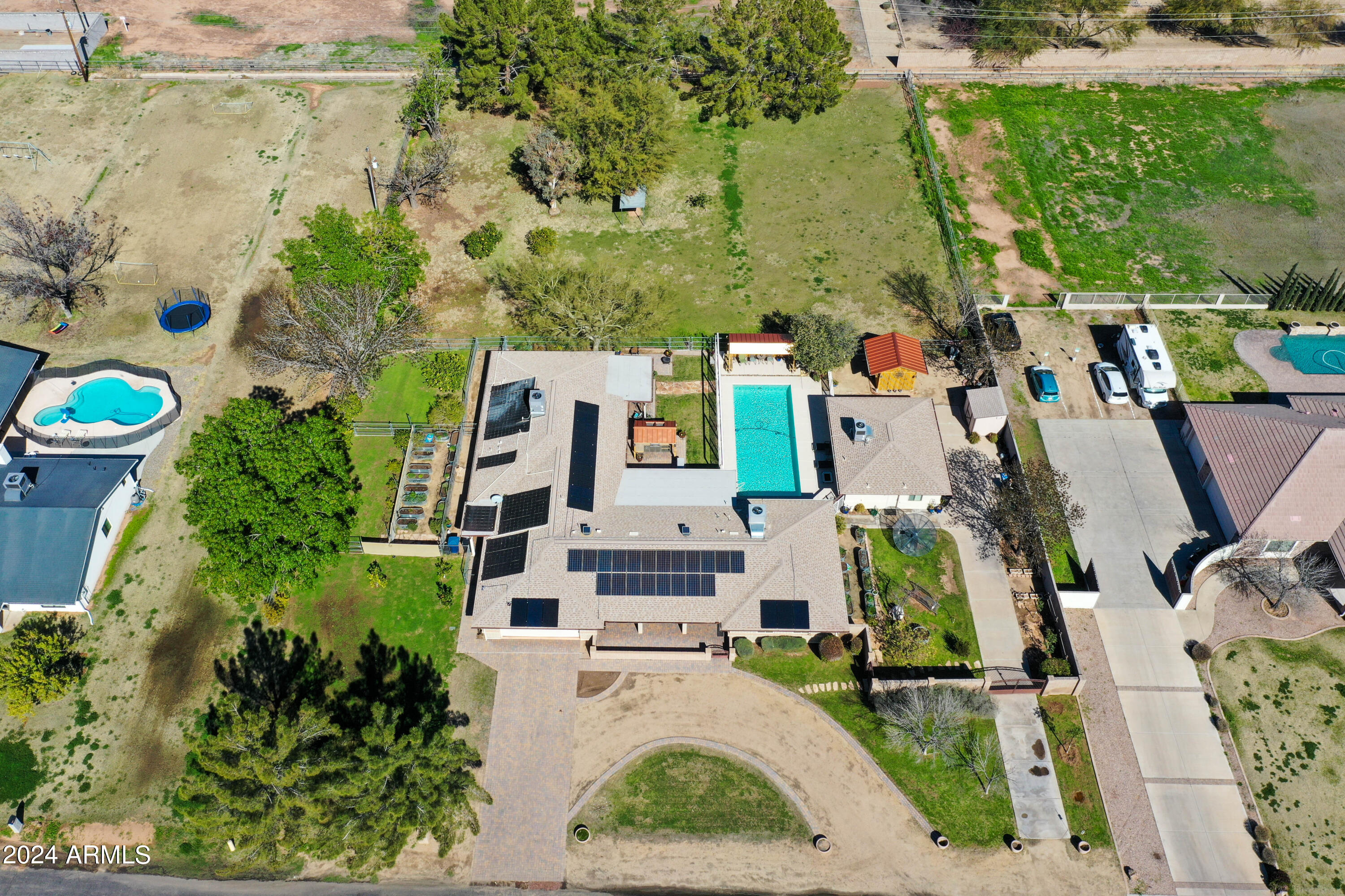 814 East Harwell Road Gilbert, AZ 85234 - Photo 8 of 35 an aerial view of a house with outdoor space