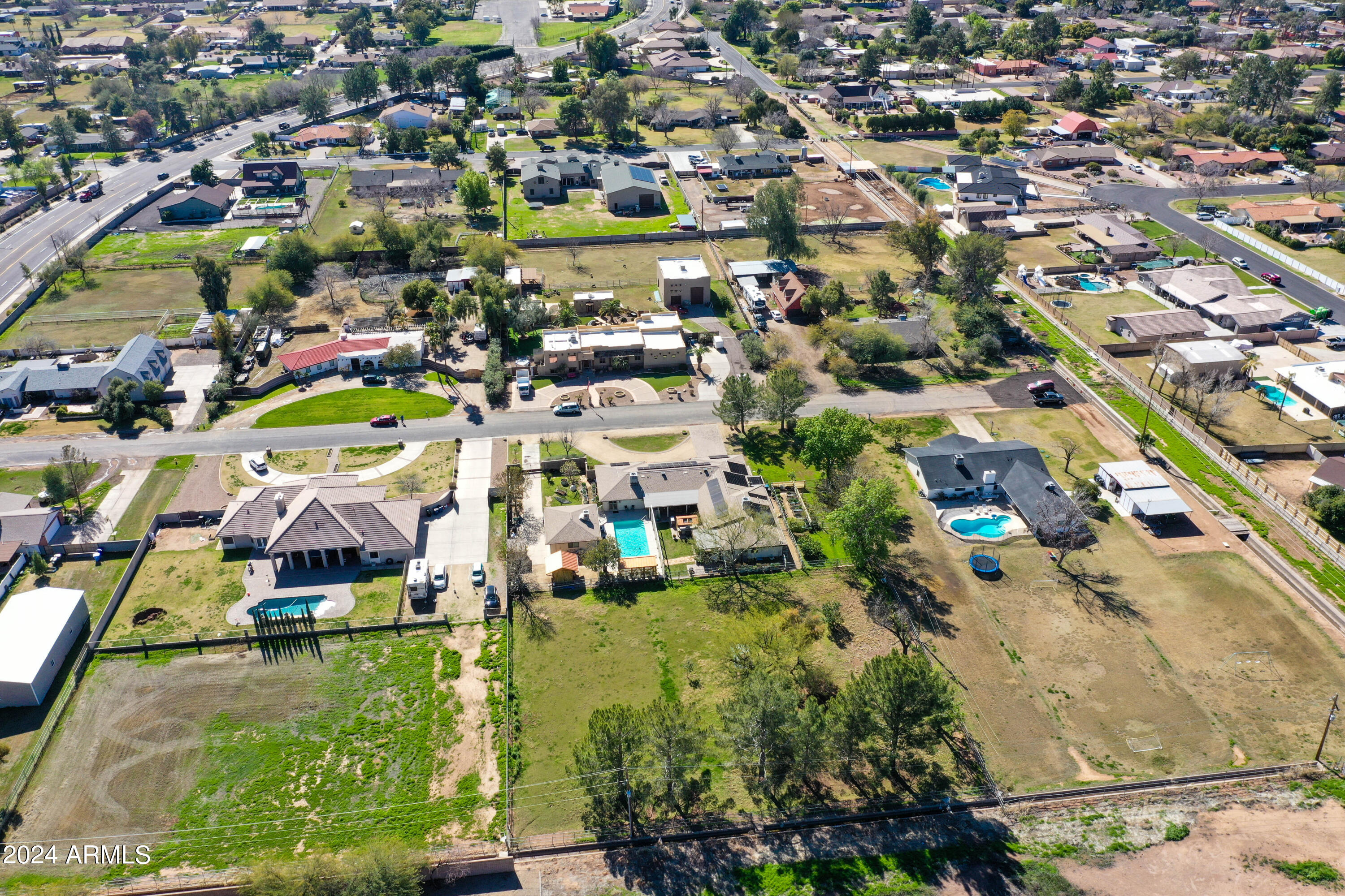 814 East Harwell Road Gilbert, AZ 85234 - Photo 10 of 35 an aerial view of residential houses with outdoor space