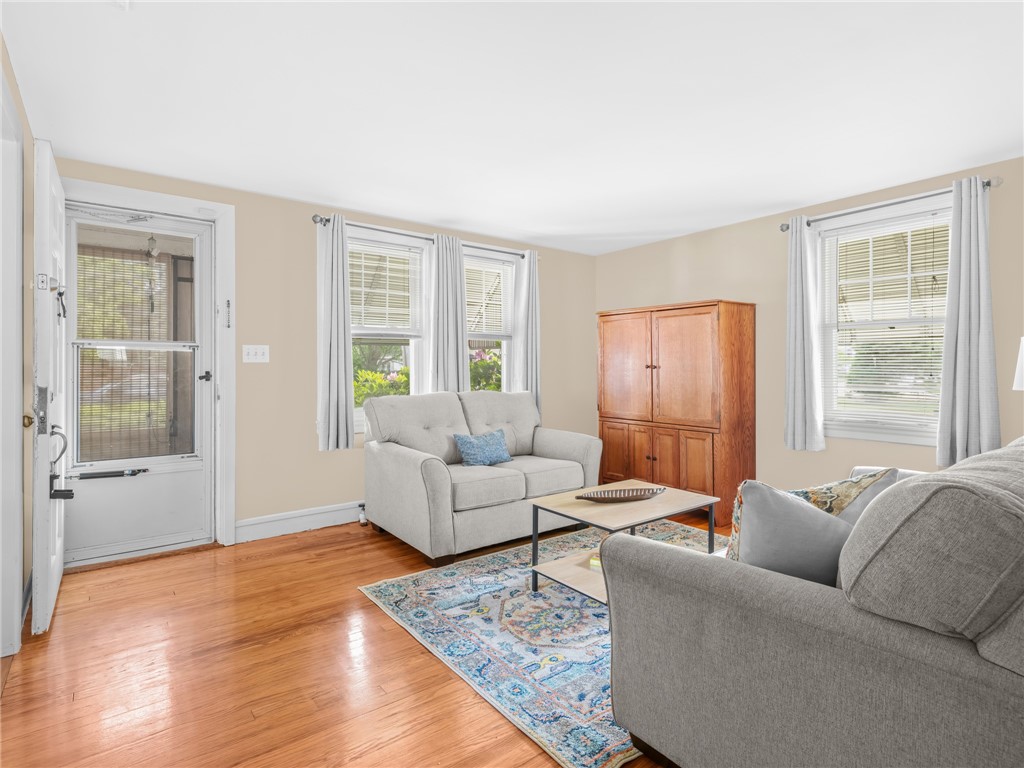 25 Community Road Warwick, RI 02889 - Photo 3 of 24 Entrance into living room