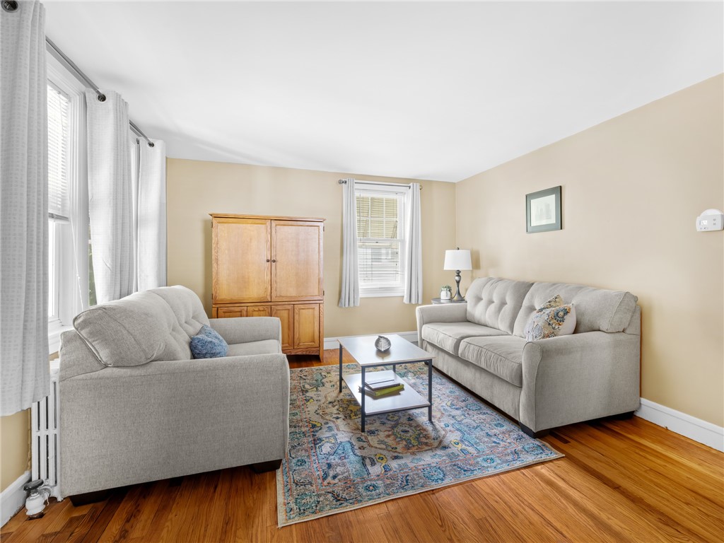 25 Community Road Warwick, RI 02889 - Photo 4 of 24 Living room
