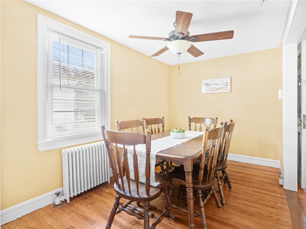 25 Community Road Warwick, RI 02889 - Photo 7 of 24 Dining room