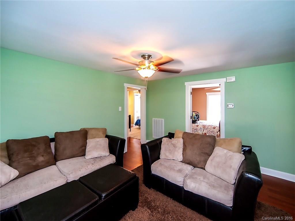 537 Shearers Road Mooresville, NC 28115 - Photo 4 of 23 Gallery Image 4