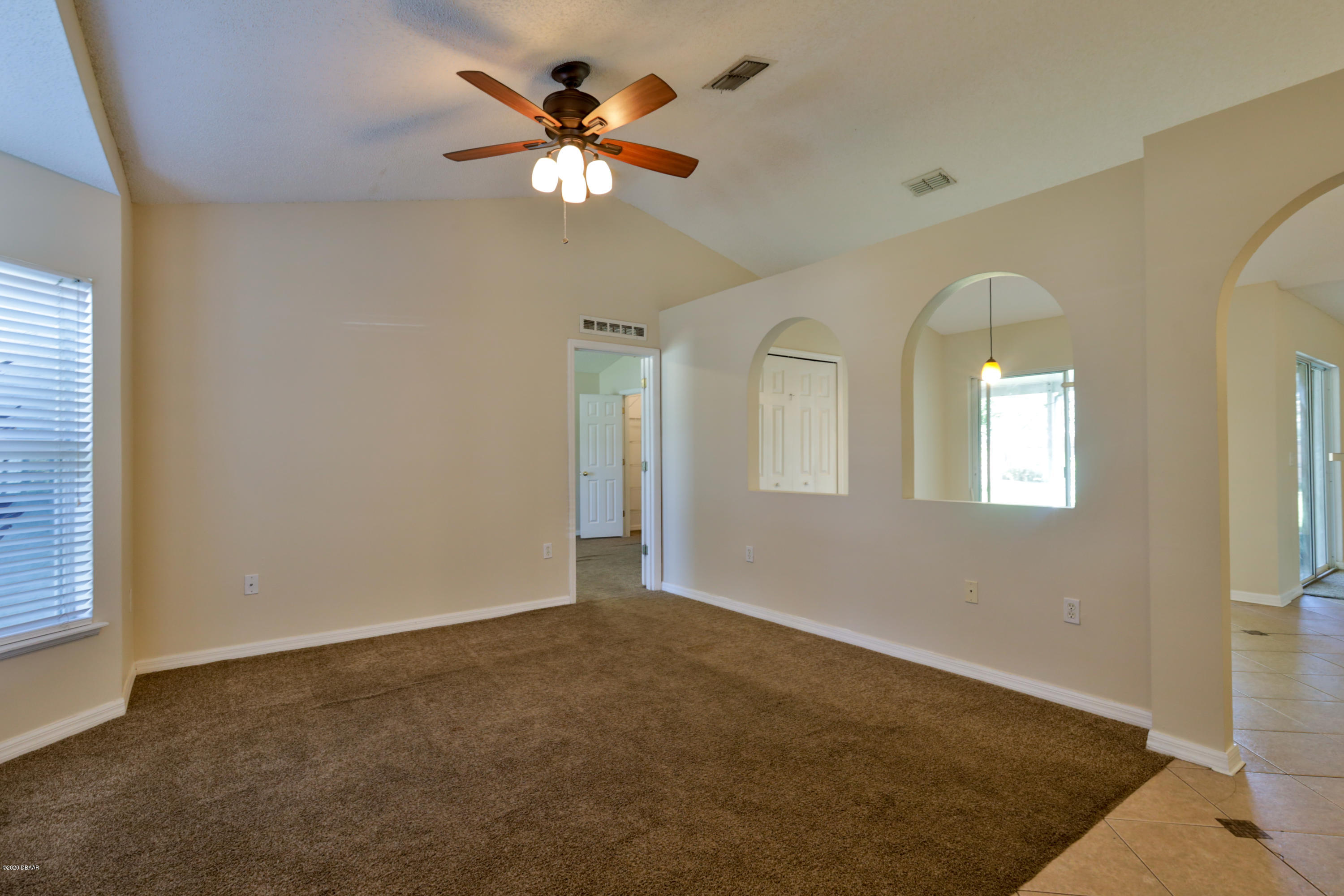 17 Rocking Lane Palm Coast, FL 32164 - Photo 3 of 33 Living Room