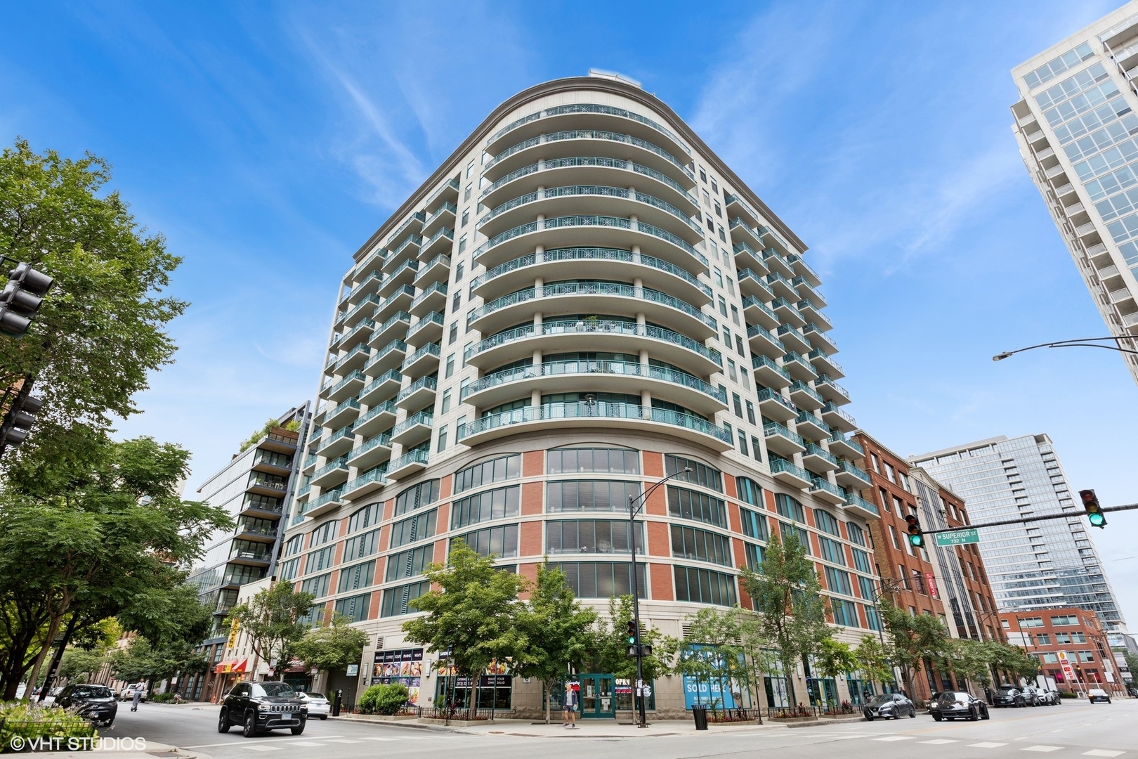 340 West Superior Street, Unit 1607 Chicago, IL 60654 - Photo 1 of 17 a front view of a building