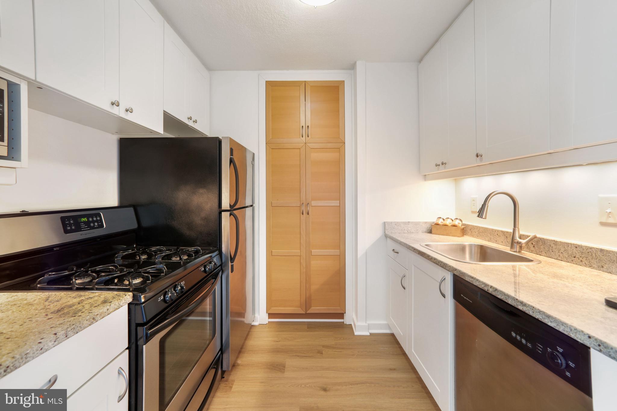 429 N Street Southwest, Unit S501 Washington, DC 20024 - Photo 17 of 29