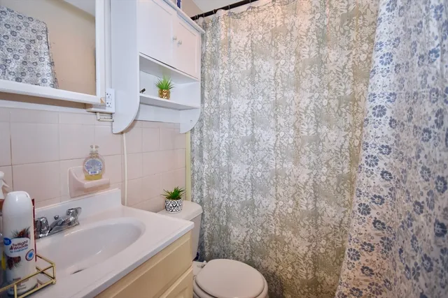 $649,900 | 52 Swift Street, New Bedford, MA 02740