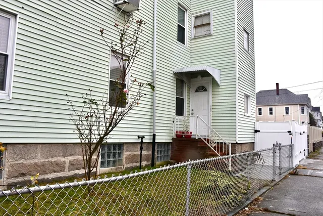 $649,900 | 52 Swift Street, New Bedford, MA 02740