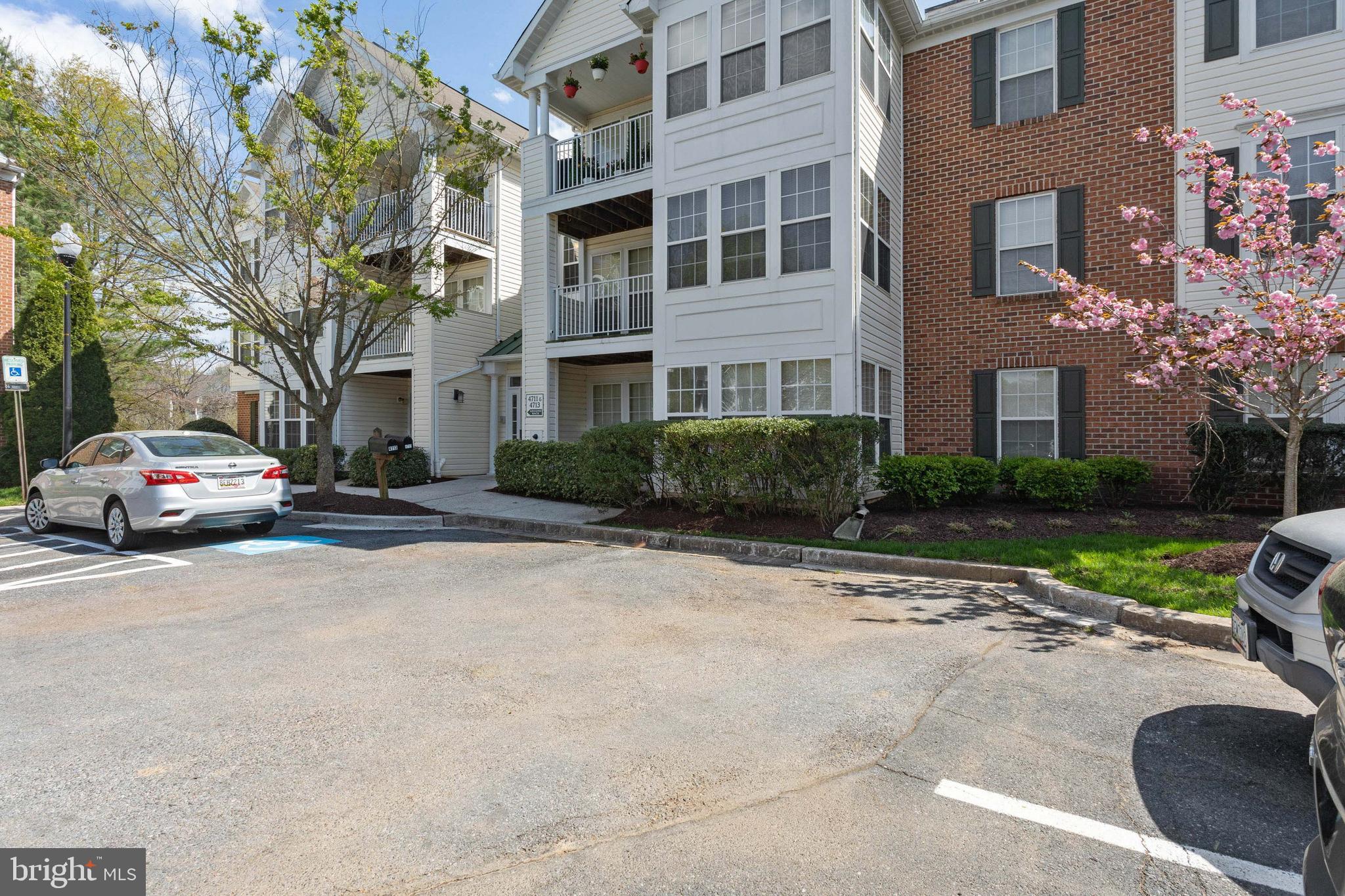 4719 Shellbark Road Owings Mills, MD 21117 - Photo 2 of 32