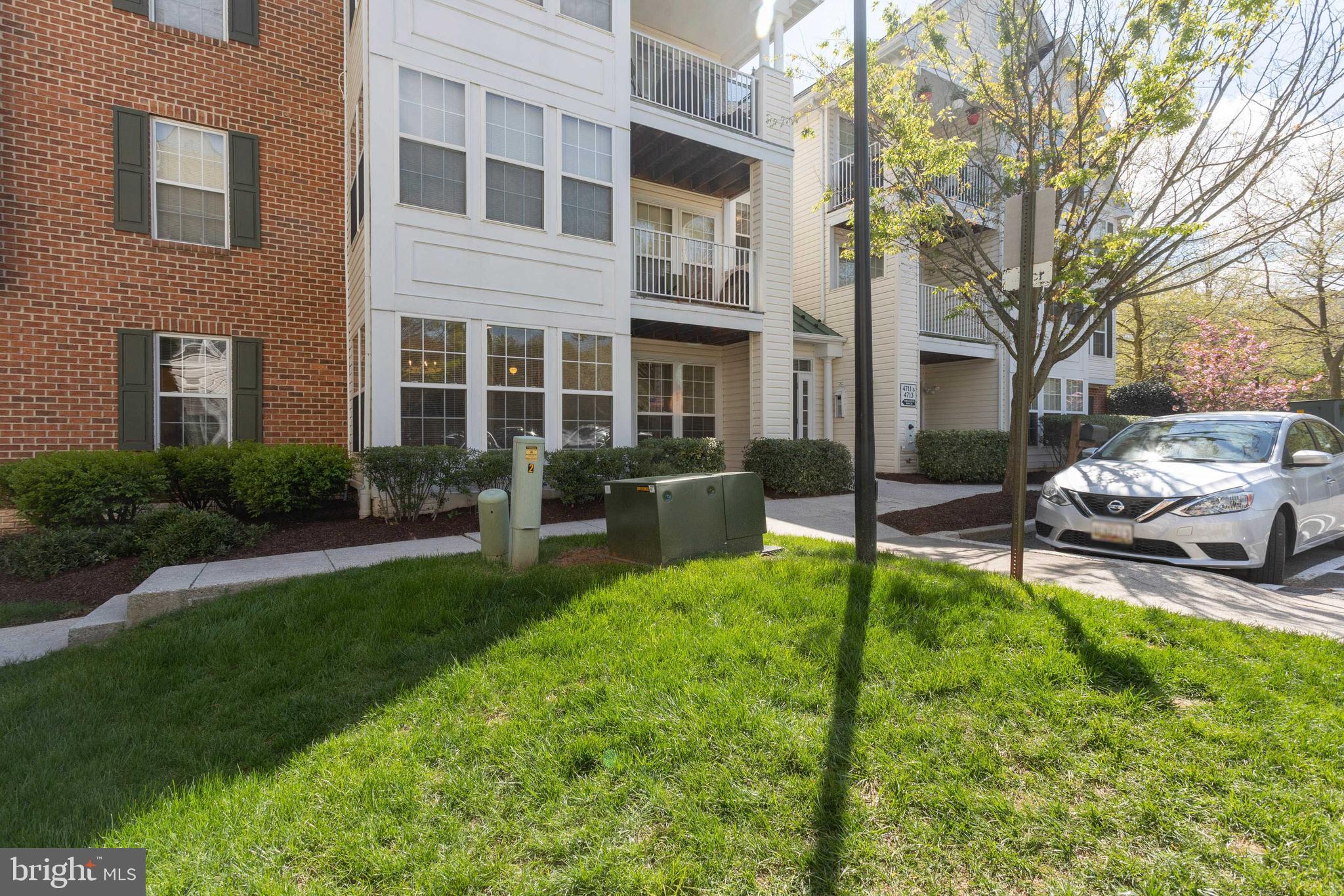 4719 Shellbark Road Owings Mills, MD 21117 - Photo 3 of 32