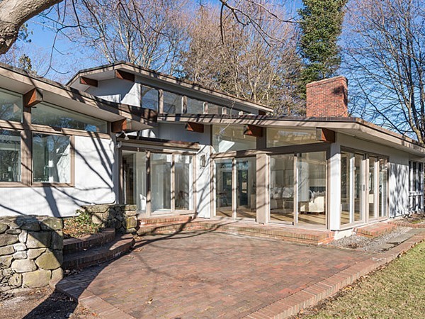 69 Pickwick Road Newton, MA 02468 - Photo 26 of 30 Gallery Image 26
