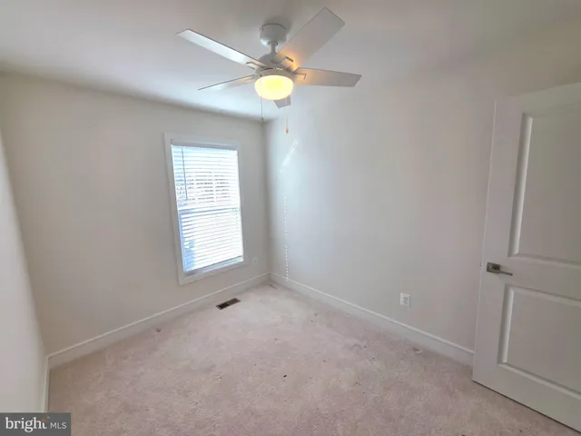 $3,000 | 4254 Frost Street, Marshall, VA 20115