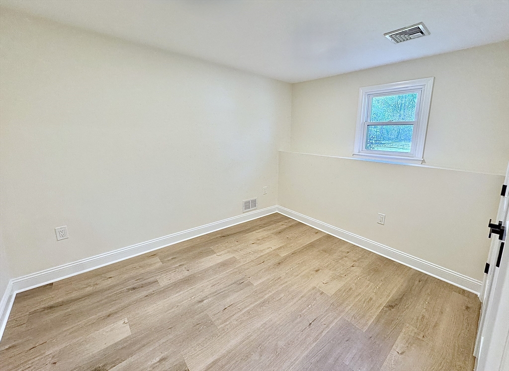 362 Center Street Hanover, MA 02339 - Photo 26 of 42