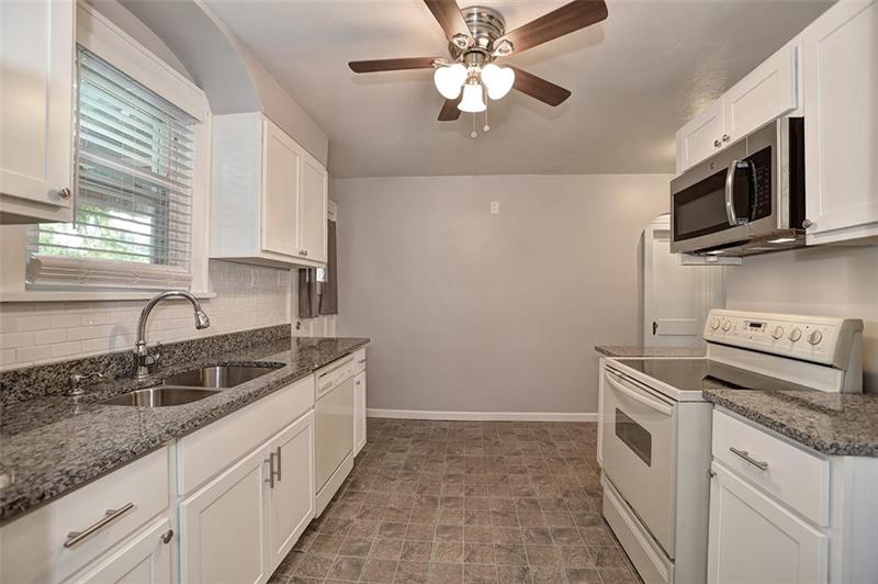 312 Ridge Road Ambridge, PA 15003 - Photo 5 of 13 Gallery Image 5