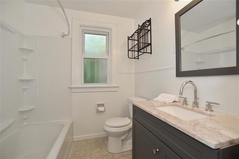 312 Ridge Road Ambridge, PA 15003 - Photo 9 of 13 Gallery Image 9