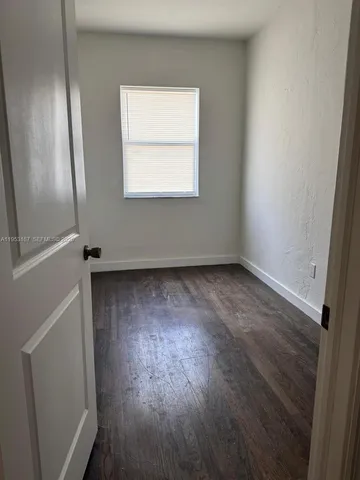 $2,600 | 1614 Jefferson Avenue, Unit 2, Miami Beach, FL 33139