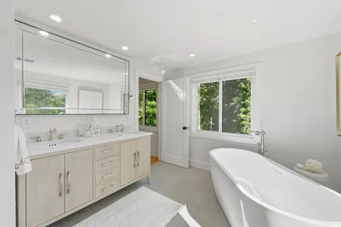 $3,700,000 | 43 Prentiss Lane, Belmont, MA 02478