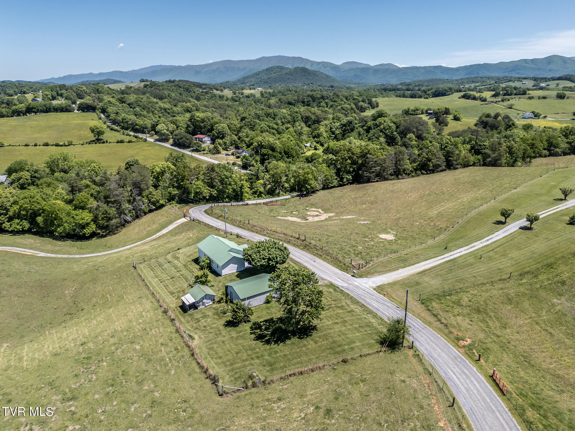180 South Mill Road Greeneville, TN 37743 - Photo 60 of 65 180SMillG_008