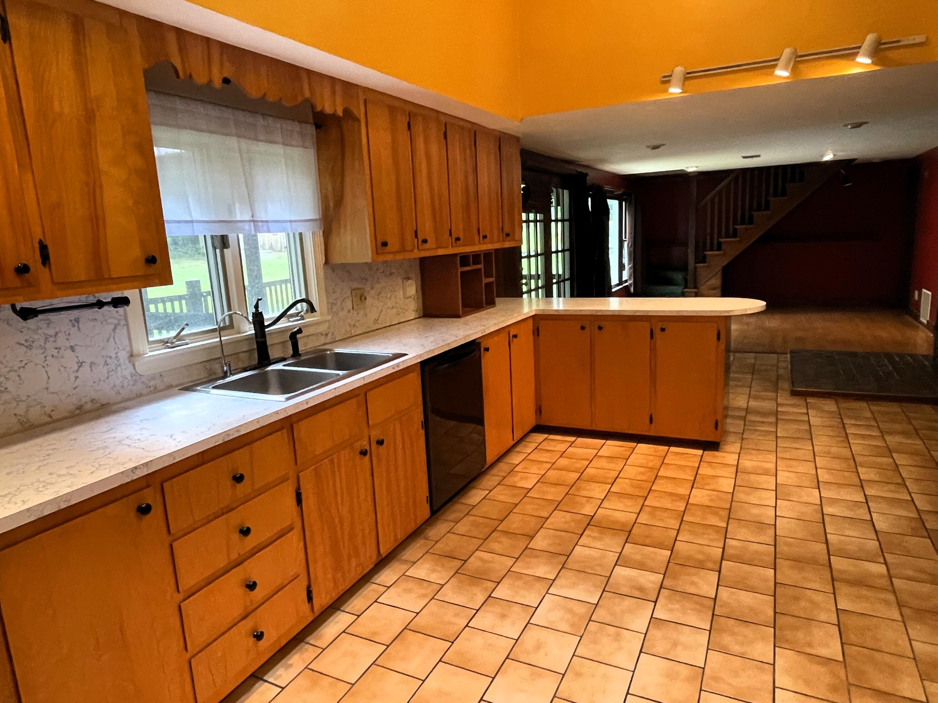 17 Waterman Road Buxton, ME 04093 - Photo 8 of 27 IMG_3850