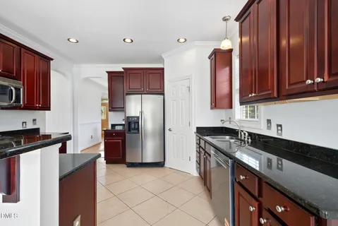 $650,000 | 2912 Oak Bridge Drive, Raleigh, NC 27610