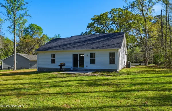 $324,900 | 107 Milam Court, Burgaw, NC 28425