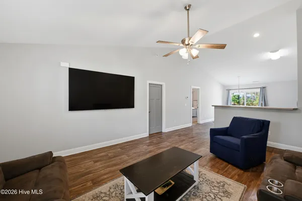 $324,900 | 107 Milam Court, Burgaw, NC 28425