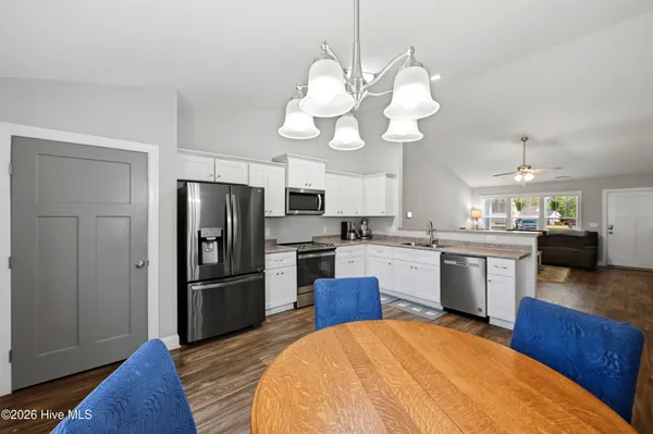 $324,900 | 107 Milam Court, Burgaw, NC 28425