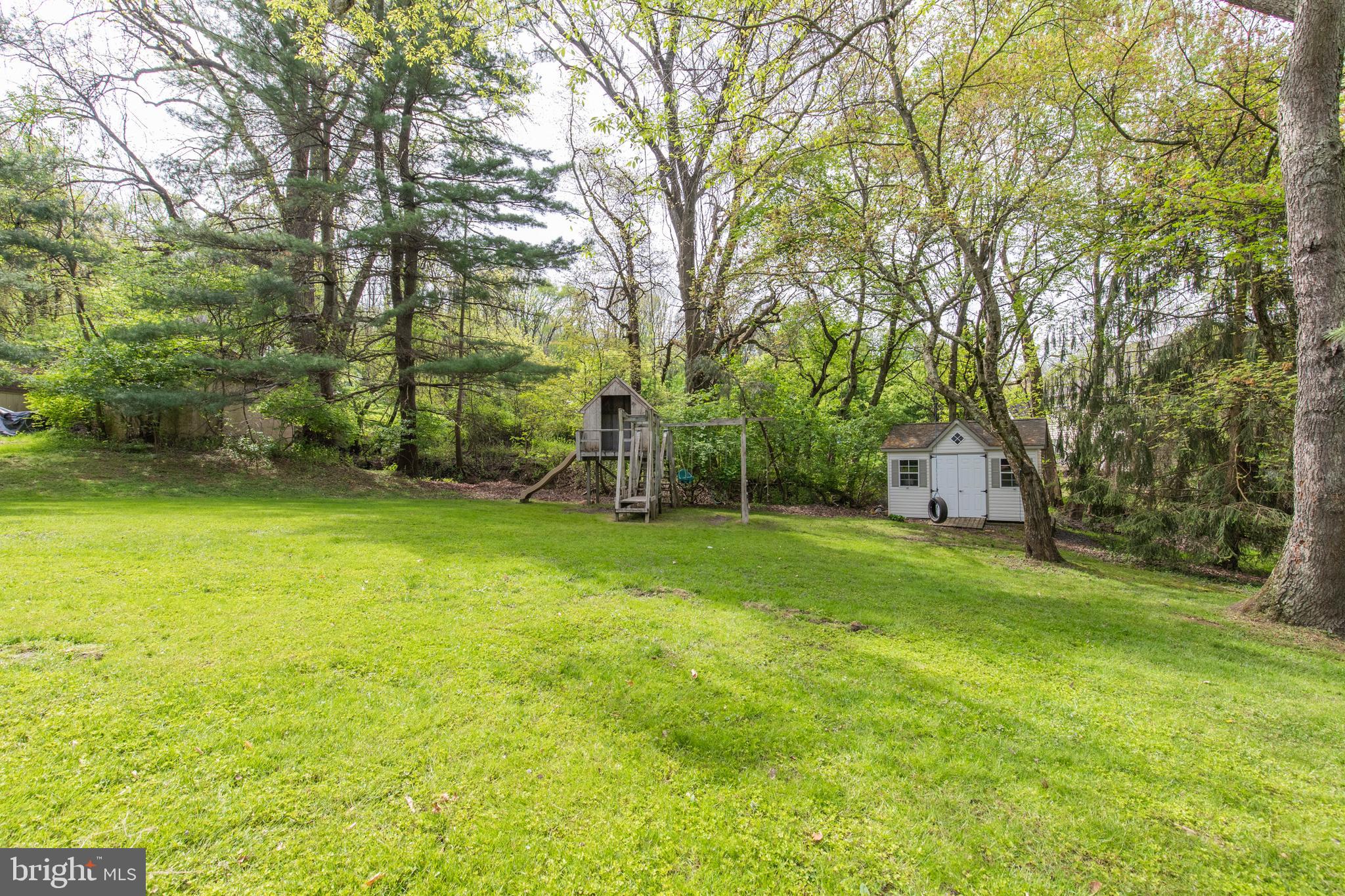 220 Glen Riddle Road Media, PA 19063 - Photo 34 of 43 Exterior Backyard