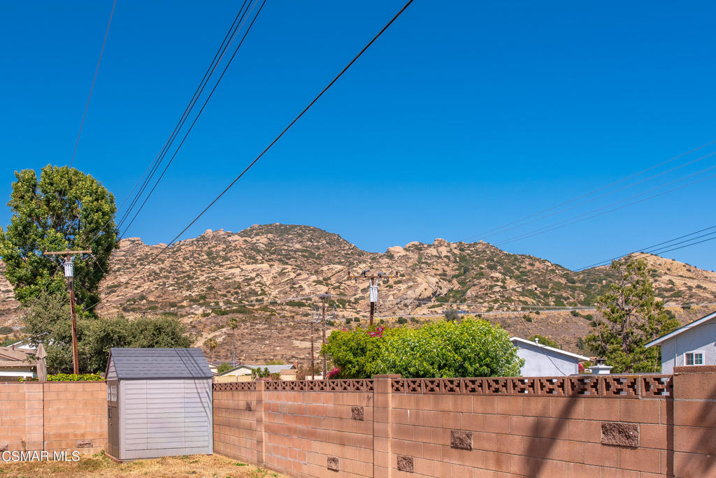 6524 Menlo Street Simi Valley, CA 93063 - Photo 42 of 51