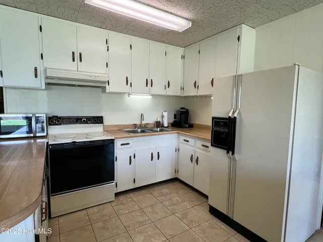 $299,000 | 258 Hideaway Road, Belhaven, NC 27810