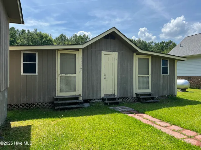 $299,000 | 258 Hideaway Road, Belhaven, NC 27810