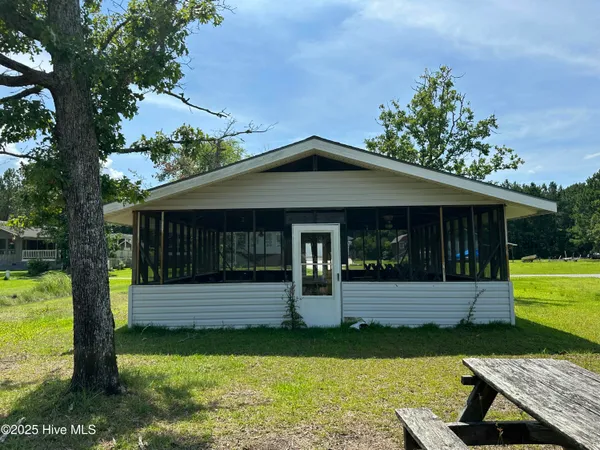 $275,000 | 258 Hideaway Road, Belhaven, NC 27810