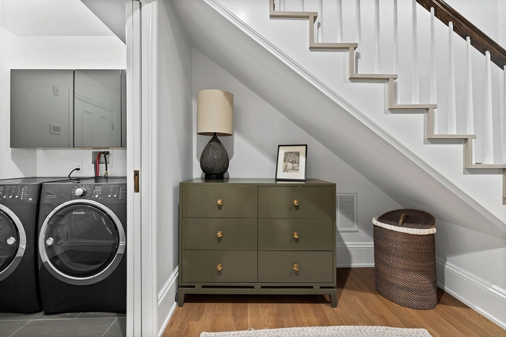 117 St Botolph Street, Unit 1 Boston, MA 02115 - Photo 11 of 23