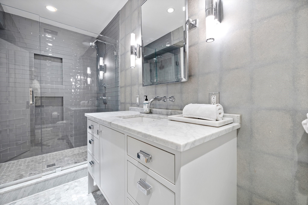 117 St Botolph Street, Unit 1 Boston, MA 02115 - Photo 19 of 23